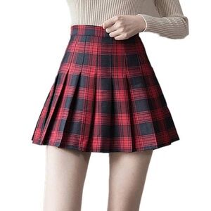 A mid-lengthen red plaid skirt